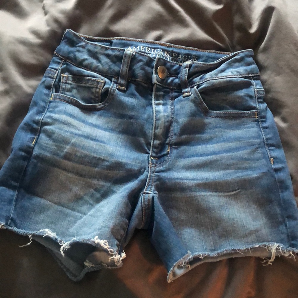 American Eagle Blue Jean Shorts Size 00